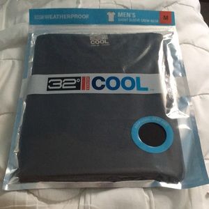 32 Degrees Shirts - NWT 32 degree BLACK 32 Degrees Shirts - NWT 32 degree BLACK